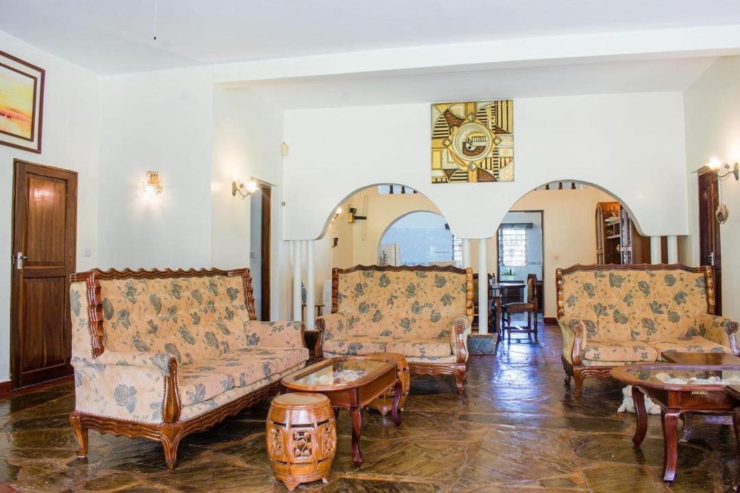 Kijani Cottages Diani Diani Beach Esterno foto
