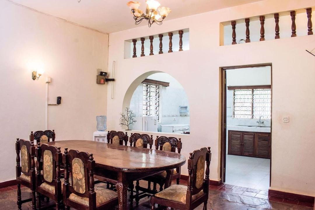Kijani Cottages Diani Diani Beach Esterno foto
