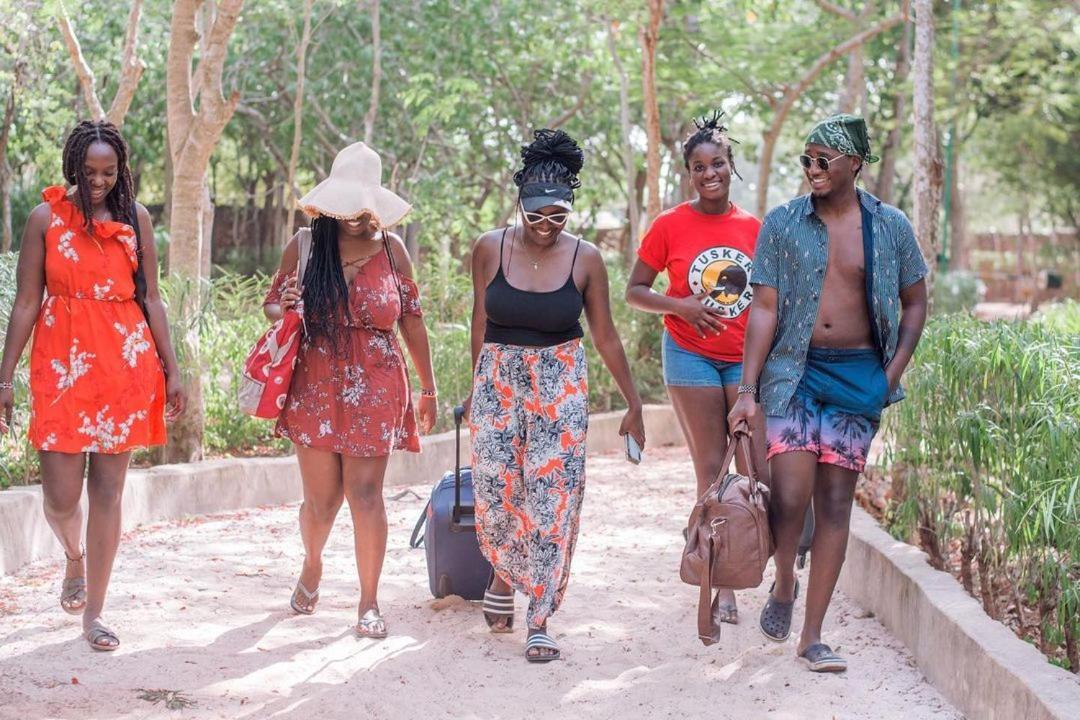 Kijani Cottages Diani Diani Beach Esterno foto