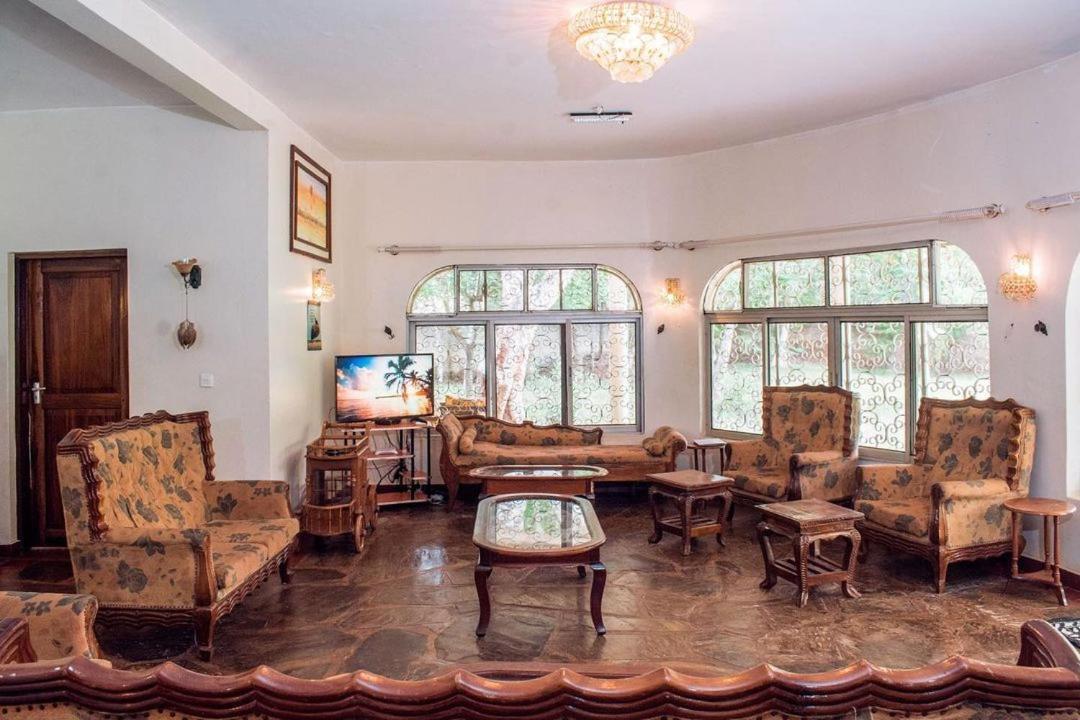Kijani Cottages Diani Diani Beach Esterno foto